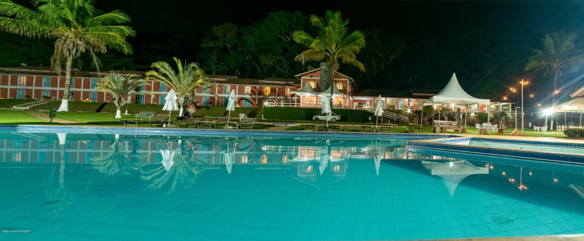 Hotel Fazenda Cachoeiras De Cavaru Vassouras Exteriör bild