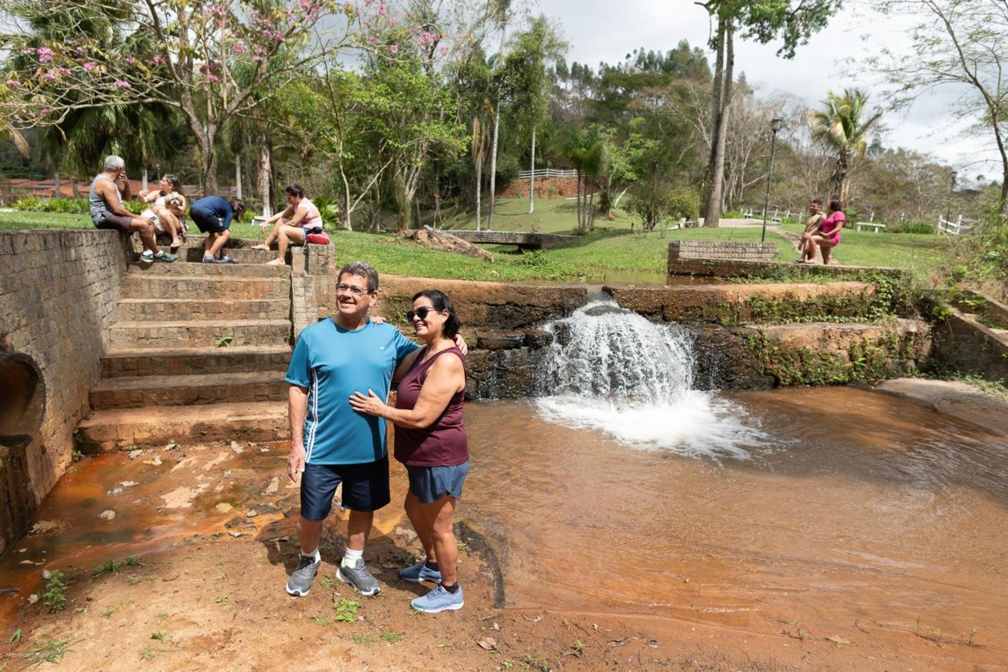 Hotel Fazenda Cachoeiras De Cavaru Vassouras Exteriör bild
