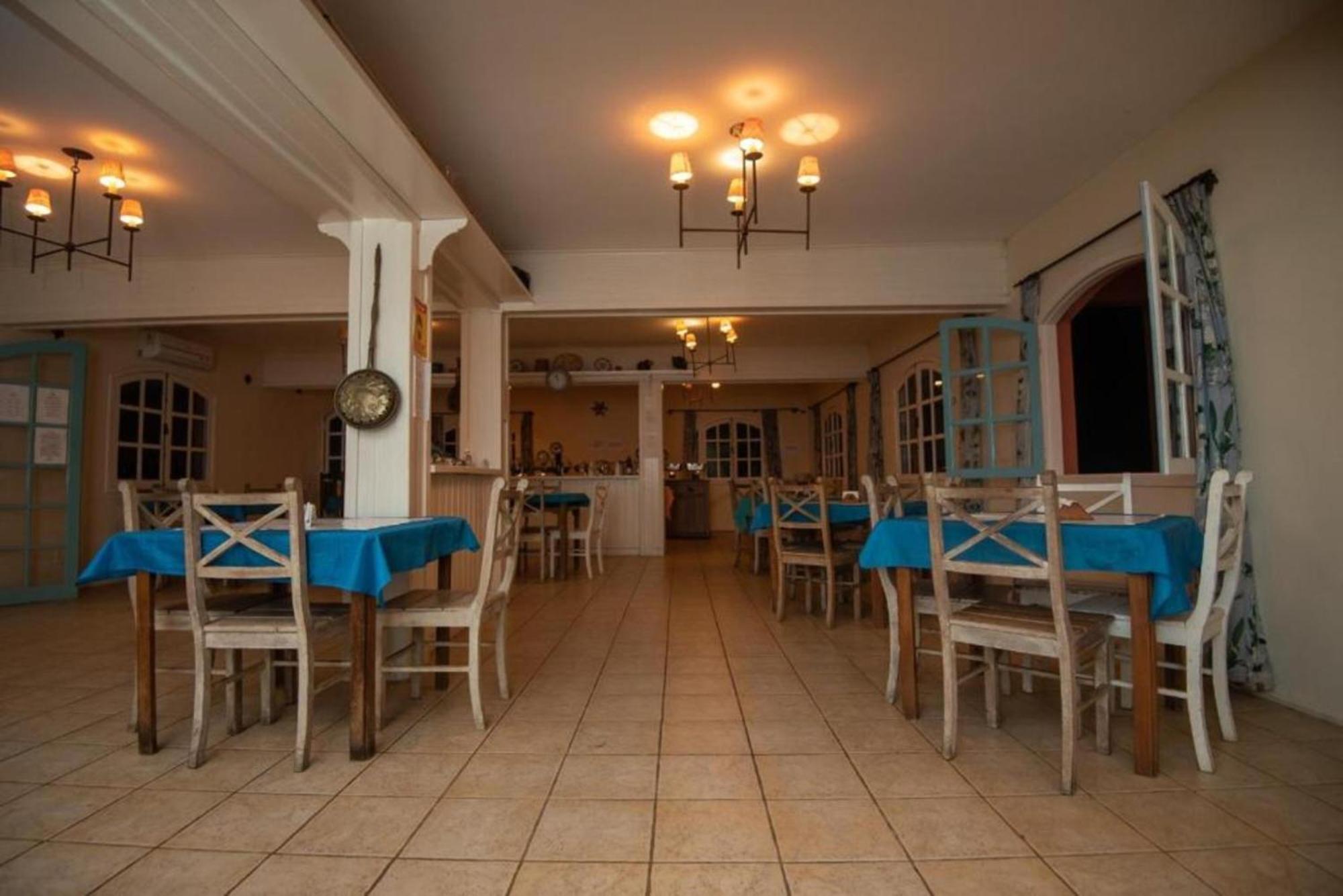 Hotel Fazenda Cachoeiras De Cavaru Vassouras Exteriör bild