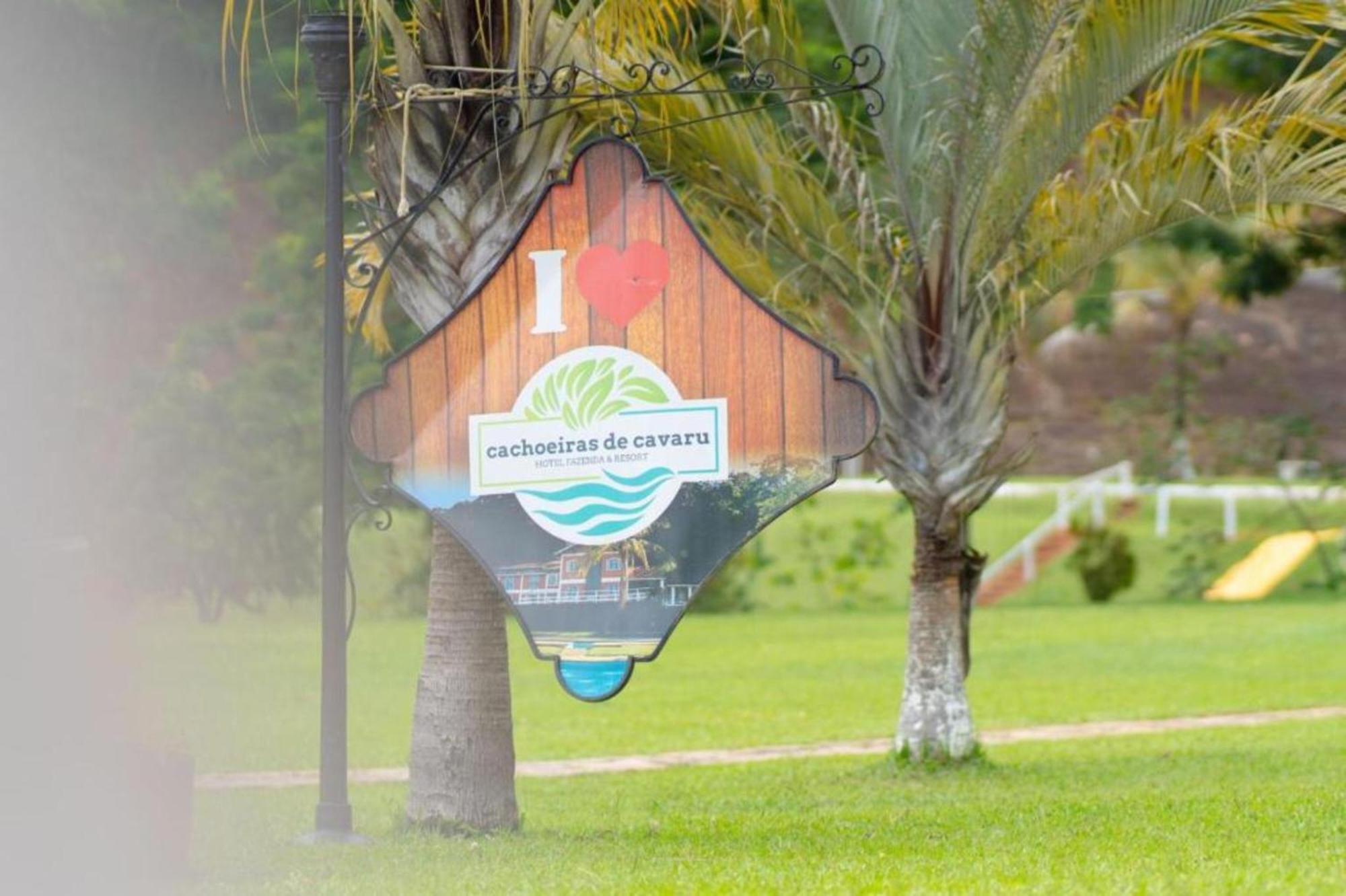 Hotel Fazenda Cachoeiras De Cavaru Vassouras Exteriör bild